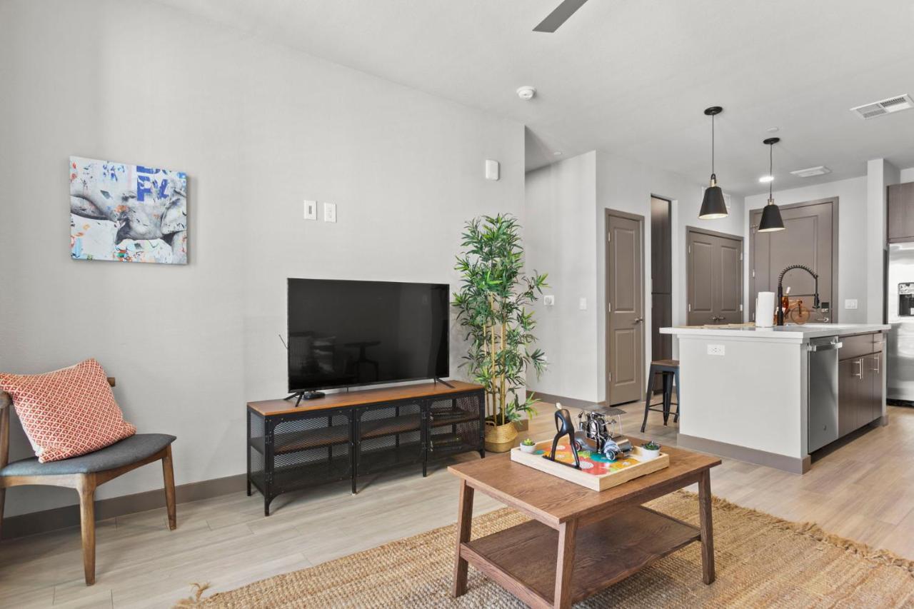 Cozysuites Phx Roro Gym, Pool, Pets, Parking! #9 Phoenix Exterior foto